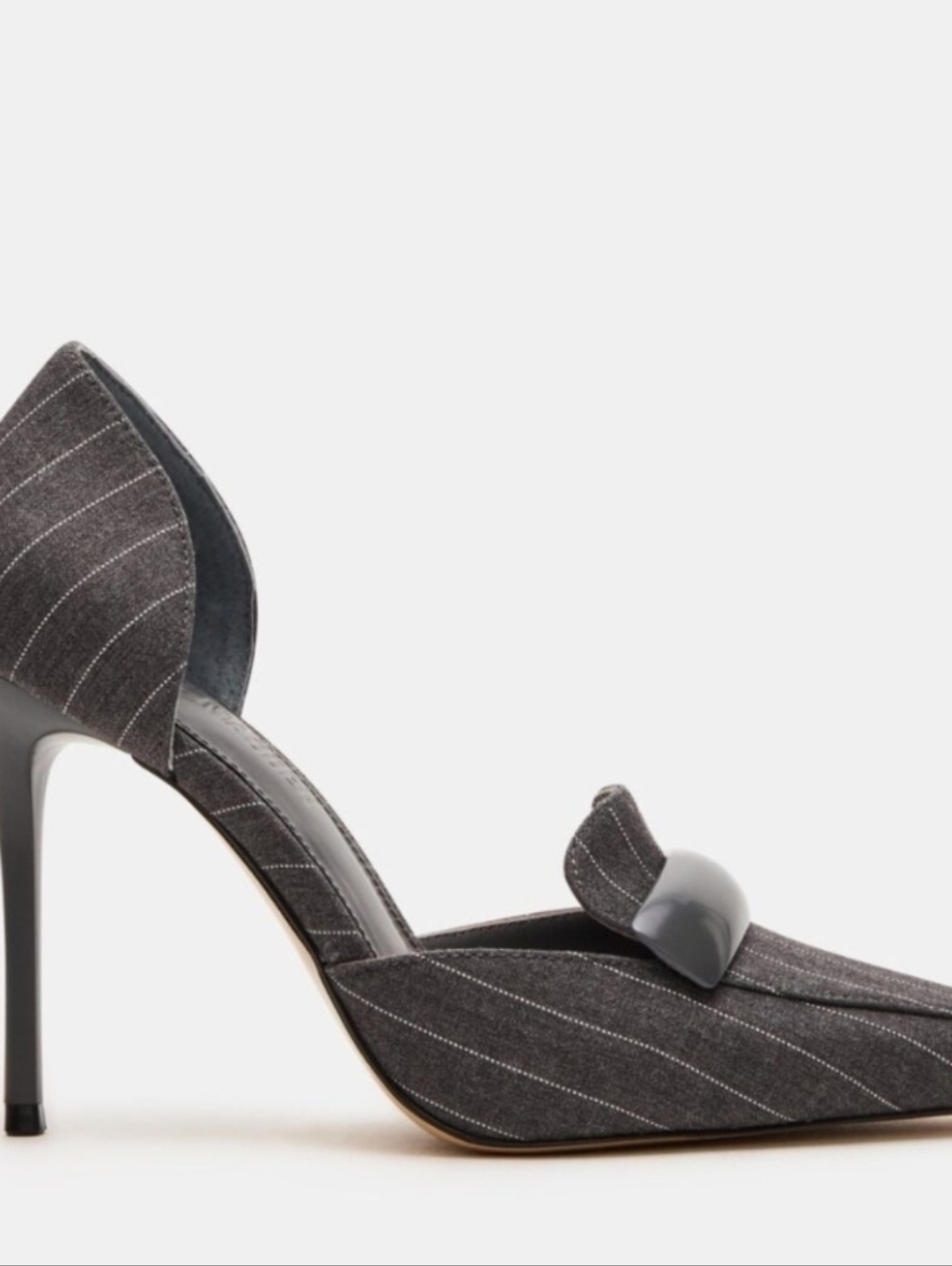 🖤▪️Steve Madden▪️ Grey  Pinstripe Delphini   Heels